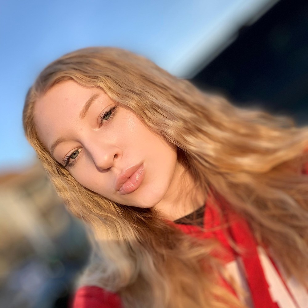 Meet your Posher, Faith